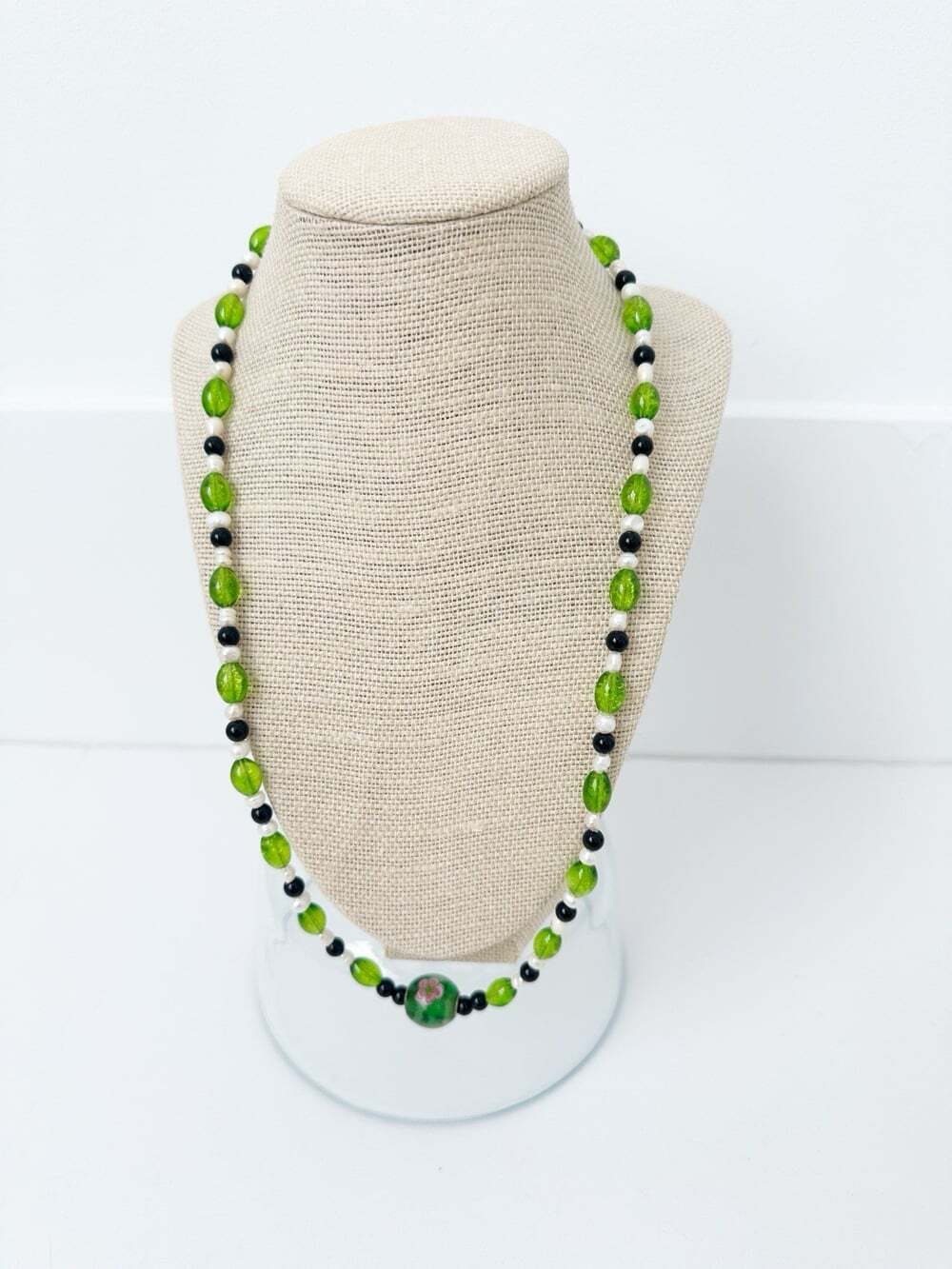 NWT Genuine Lampwork Glass, Black Onyx & Pearls Necklace Green, White Beaded